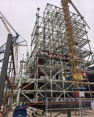 ساختمان های فلزی فولادی محکم، سازه، انبار، انبار خودنگهداری، ساختمان فولادی